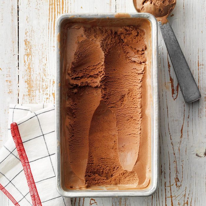 Dark chocolate ice cream with paprika