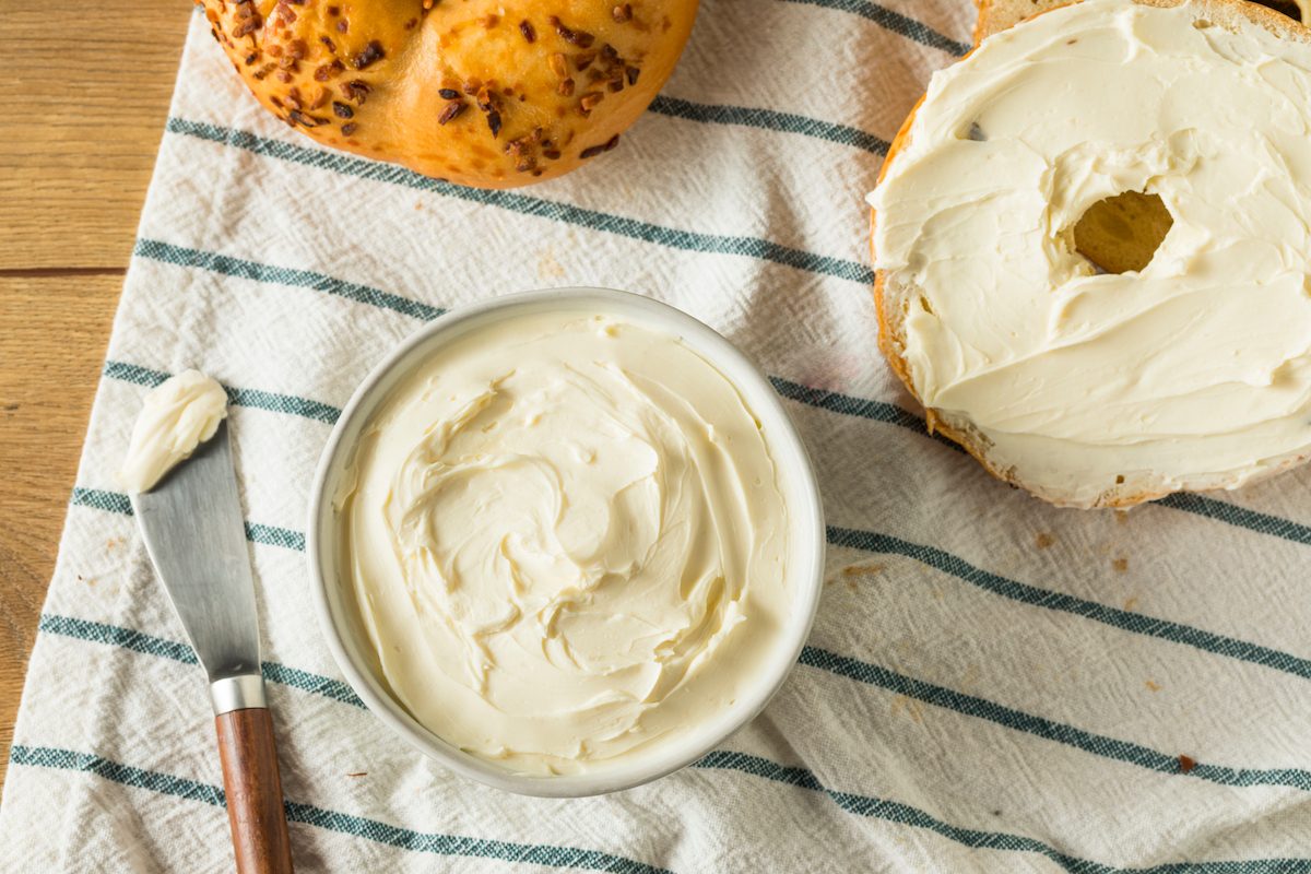 8 Easy Ways to Make a Cream Cheese Substitute