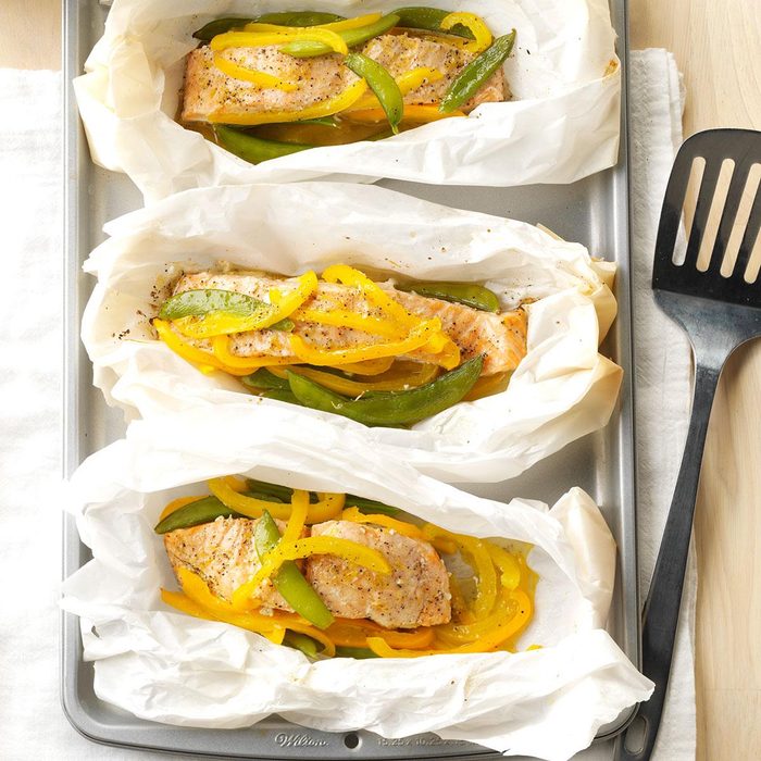 Salmon veggie packets