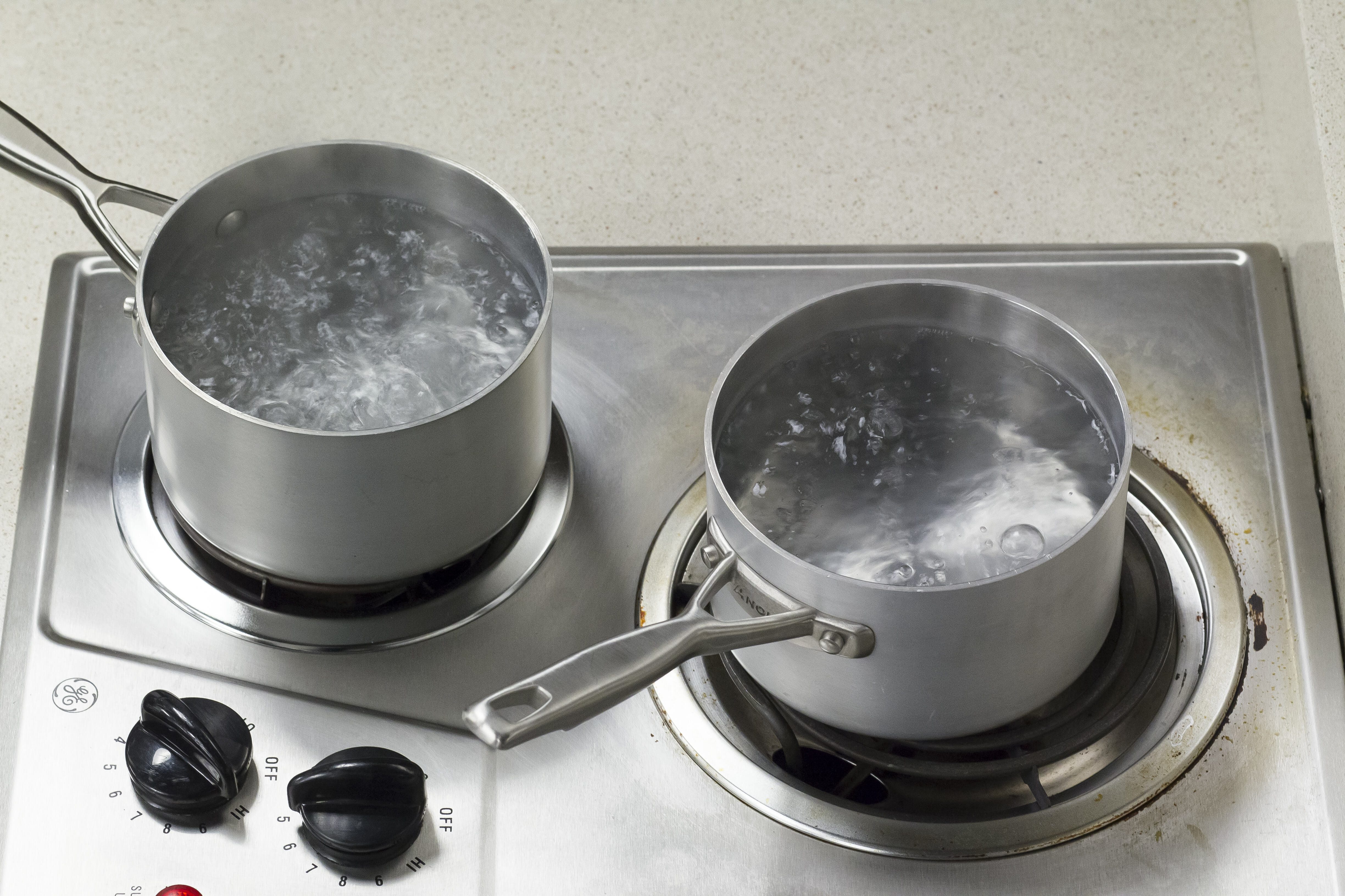 Boil vs Simmer: How to Tell the Difference