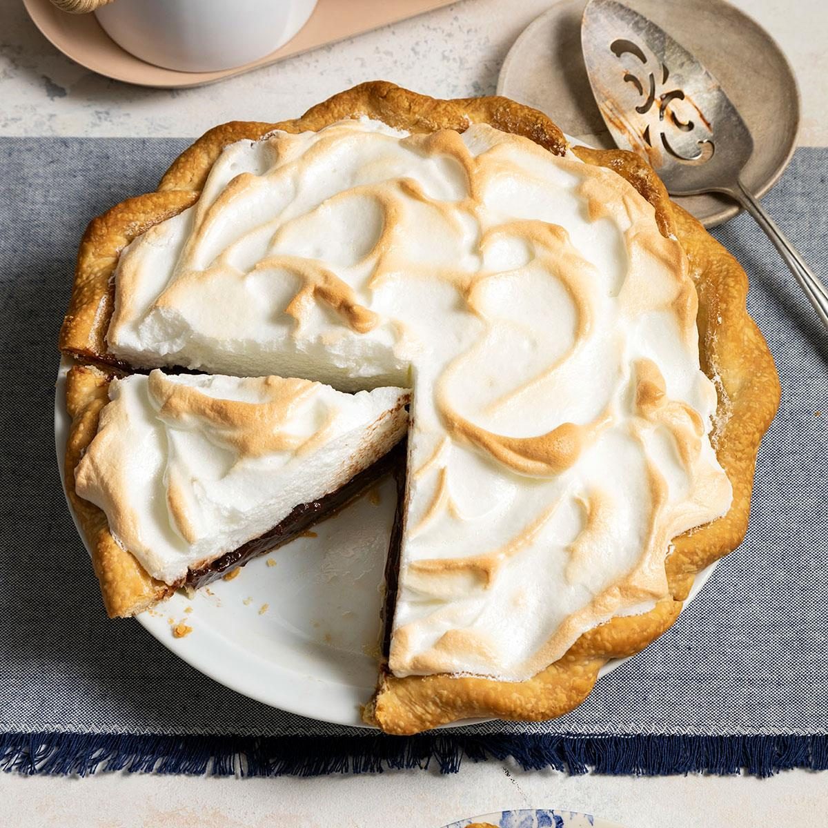 Chocolate Meringue Pie
