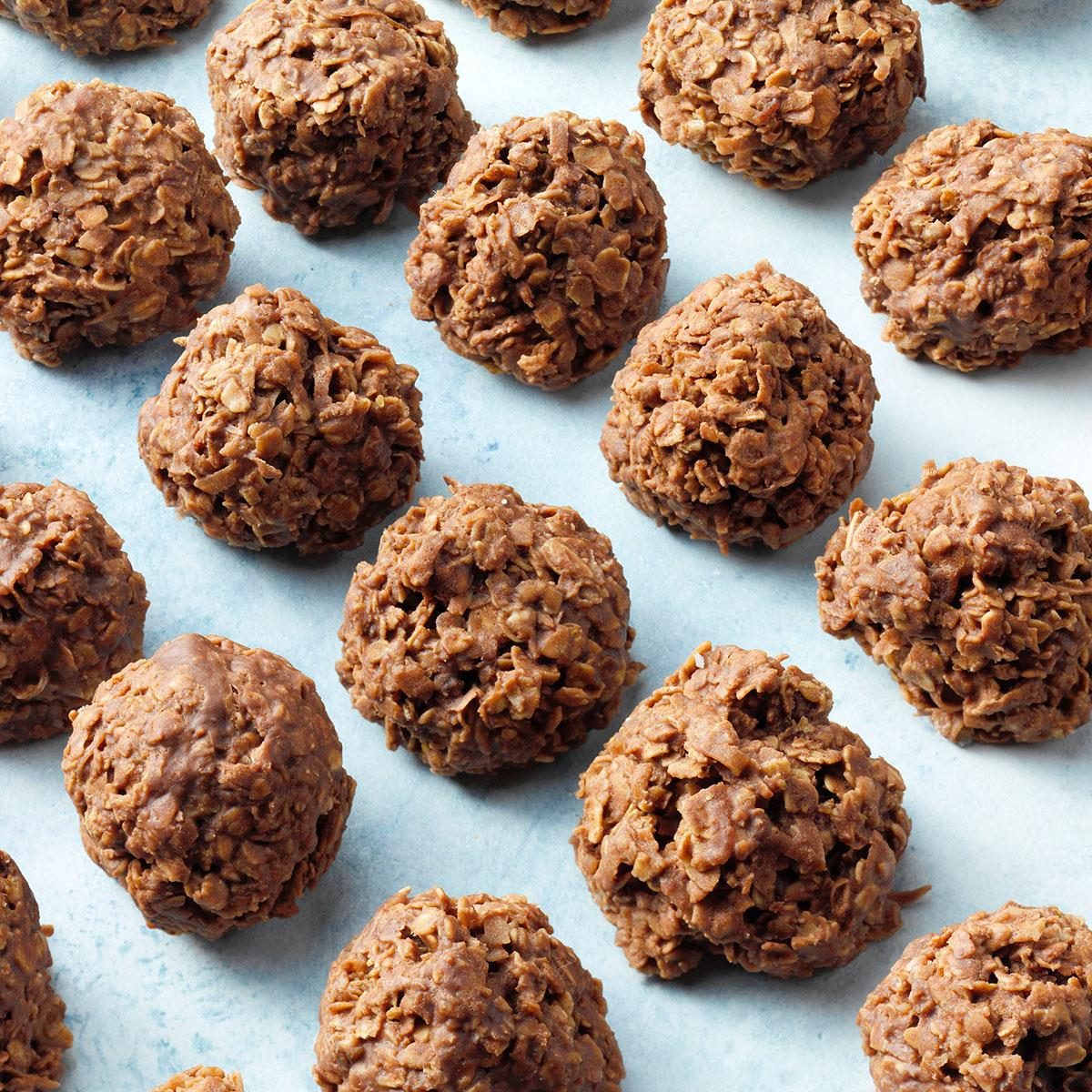 No-Bake Chocolate Oatmeal Cookies