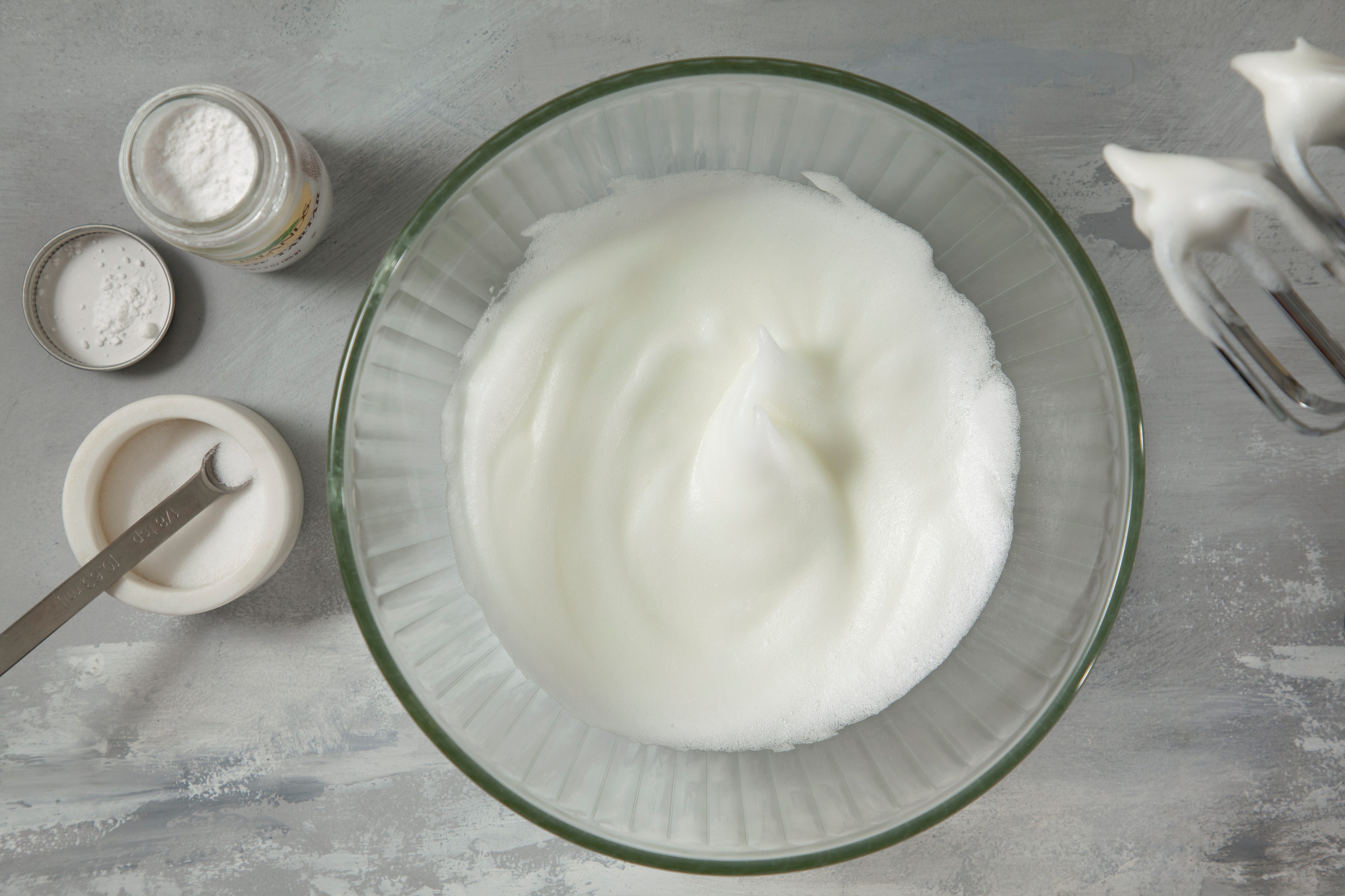 Peppermint Meringues Ft23 11429 St 1018 1 Ss Edit