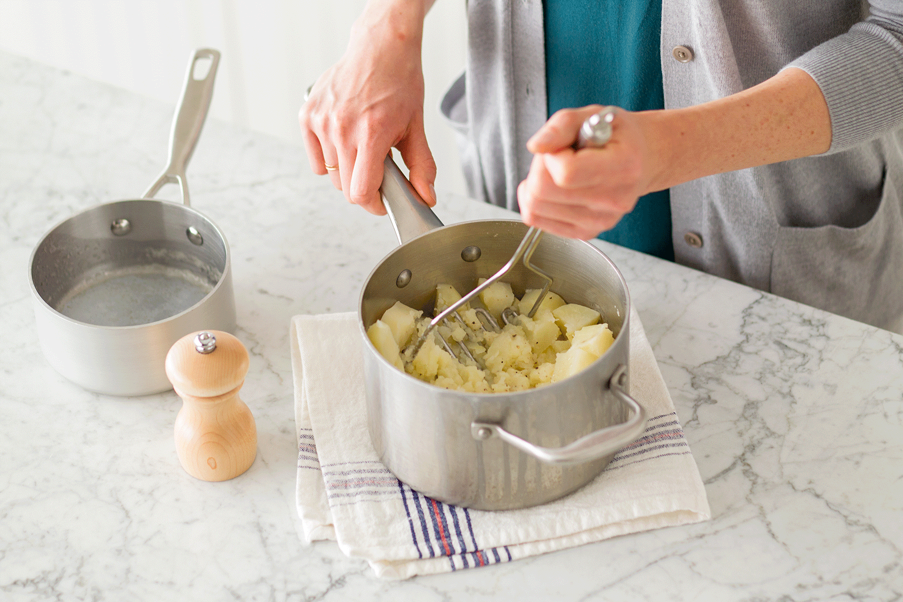 Traditional Mashed Potatoes Thn17 9899 C06 14 6b 7b Ss Edit