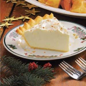 Homemade Eggnog Pie