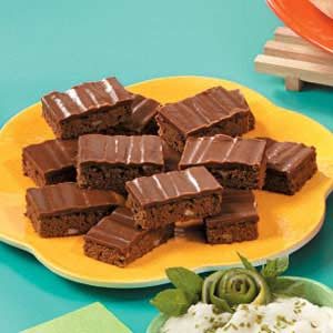 Rich Chocolate Cake Bars