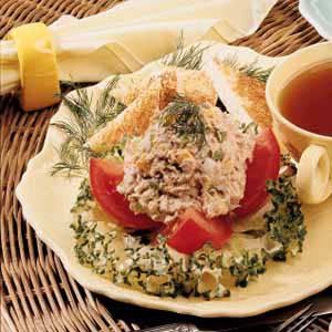 Tomatoes and Tuna Salad