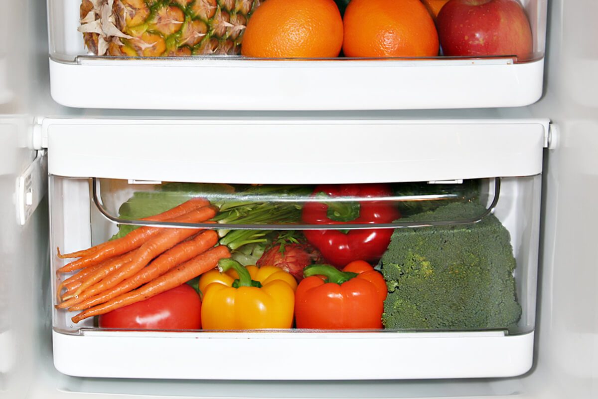 Here’s the Right Way to Use Your Refrigerator’s Crisper Drawer