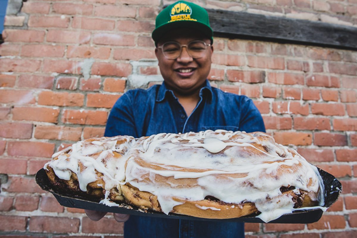 Giant cinnamon roll