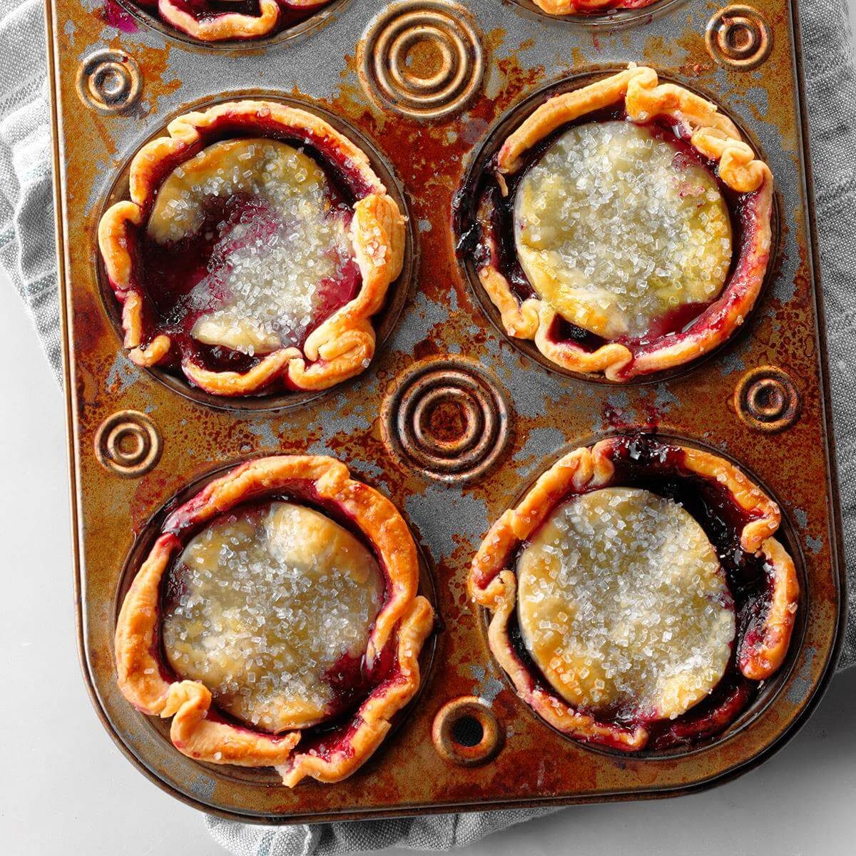 33 of Our Favorite Mini Pies and Tarts