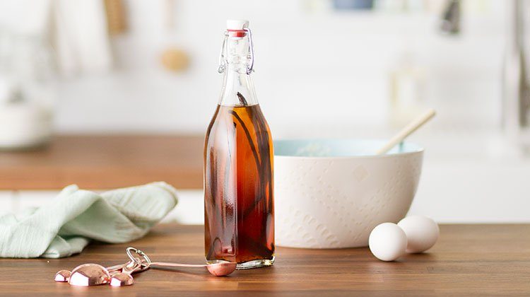 Homemade Vanilla Extract
