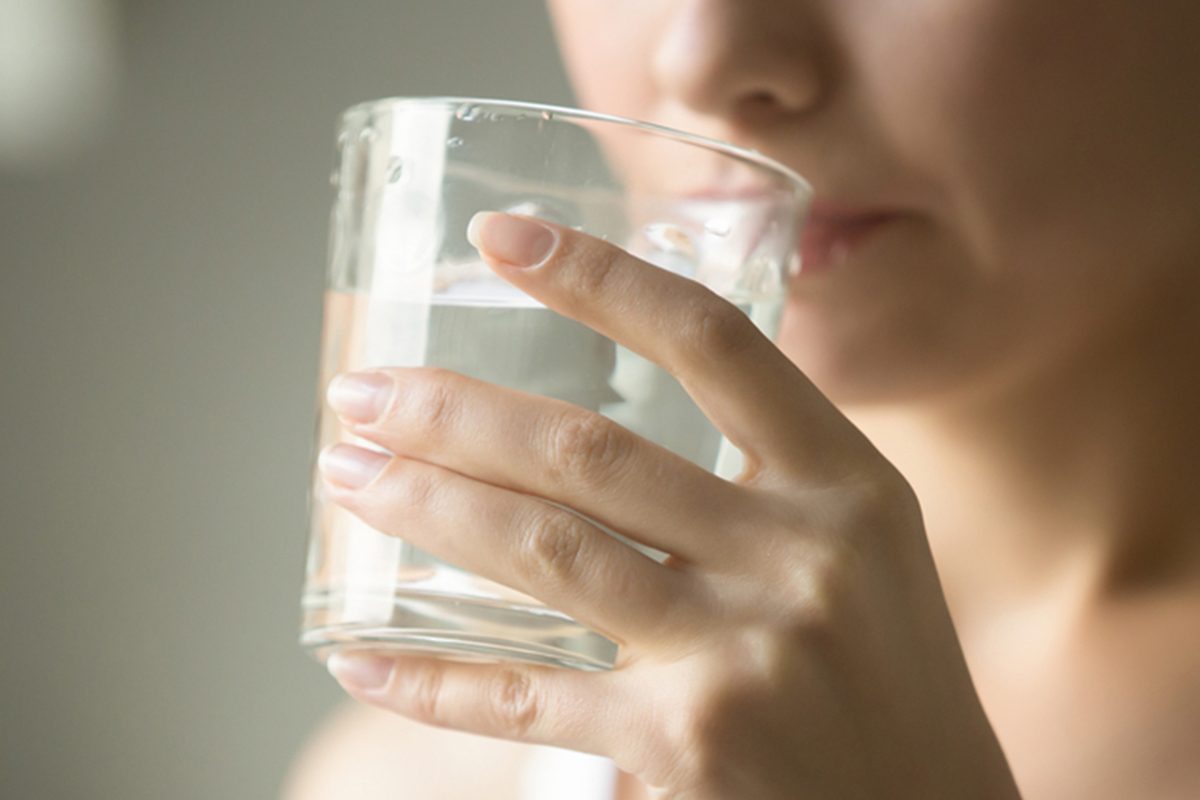 Here’s What Happens When You Drink 8 Glasses of Water a Day, Every Day
