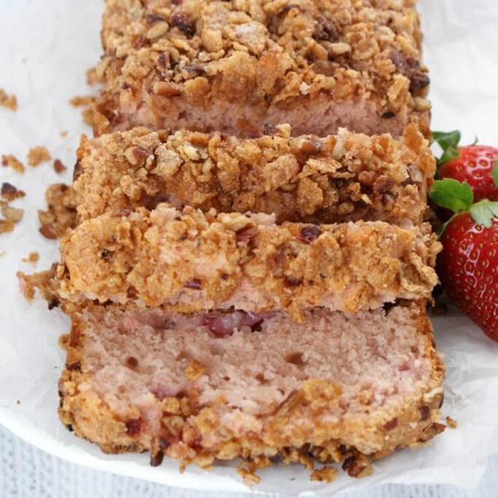 Strawberry ice cream cake