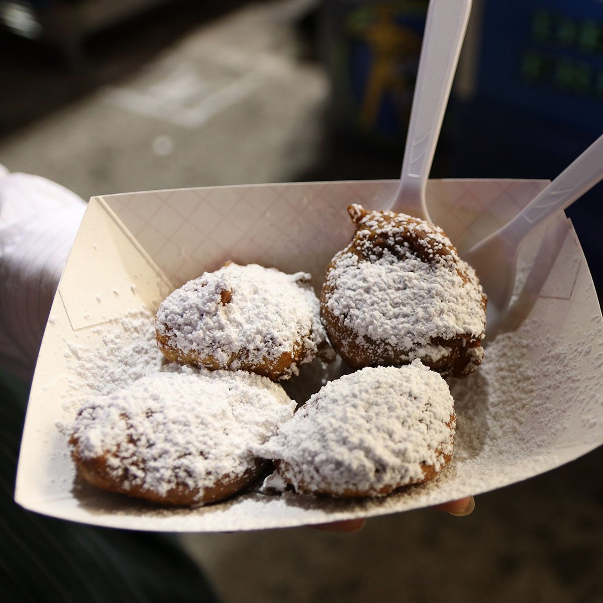 fried oreo; Shutterstock ID 733414687; Job (TFH, TOH, RD, BNB, CWM, CM): Taste of Home