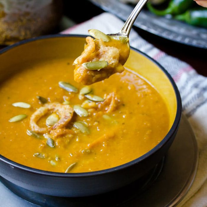 Spicy southwest pumpkin soup