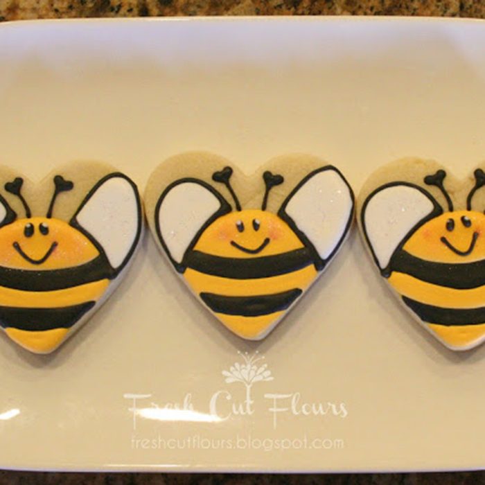 Bee cookies