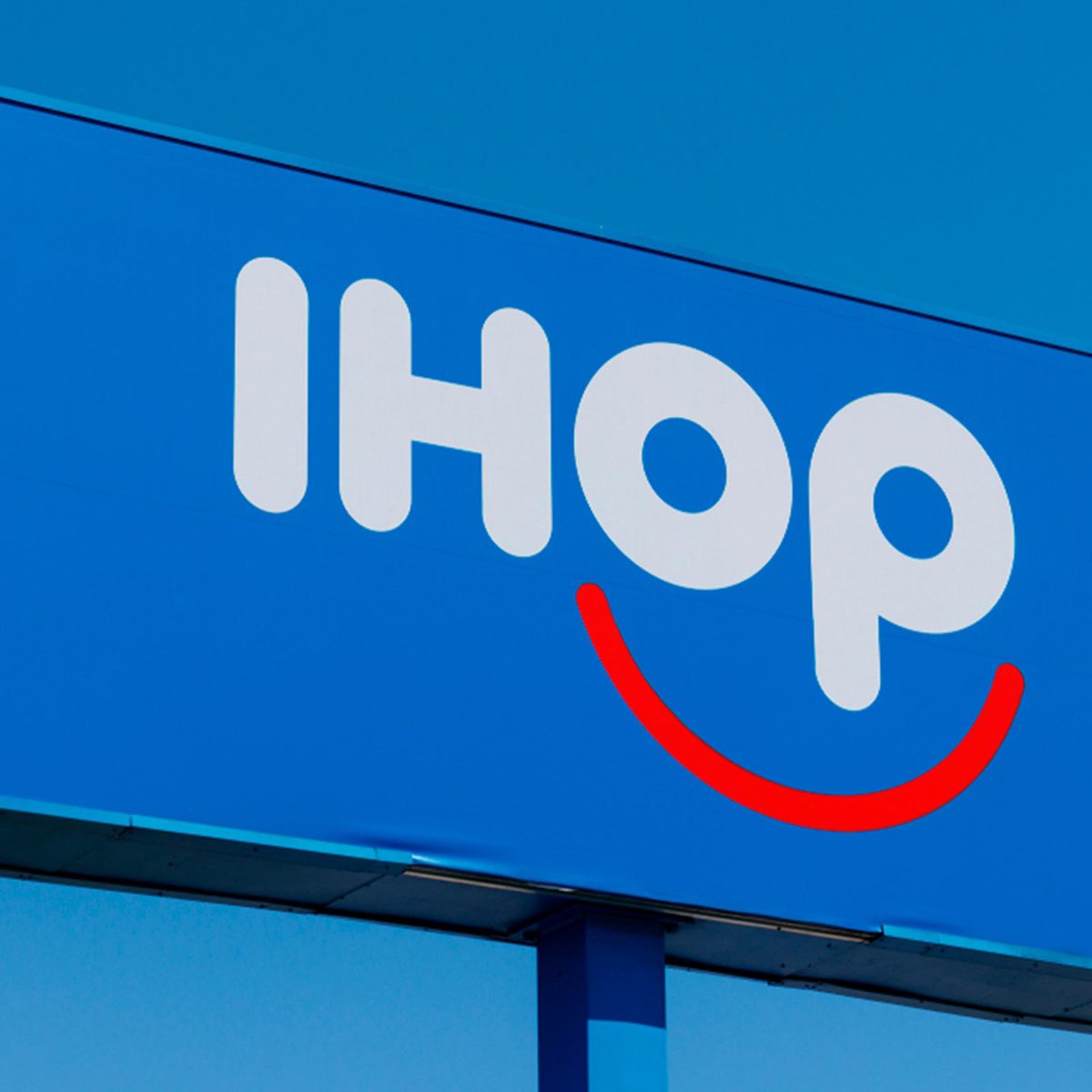 Ihop sign