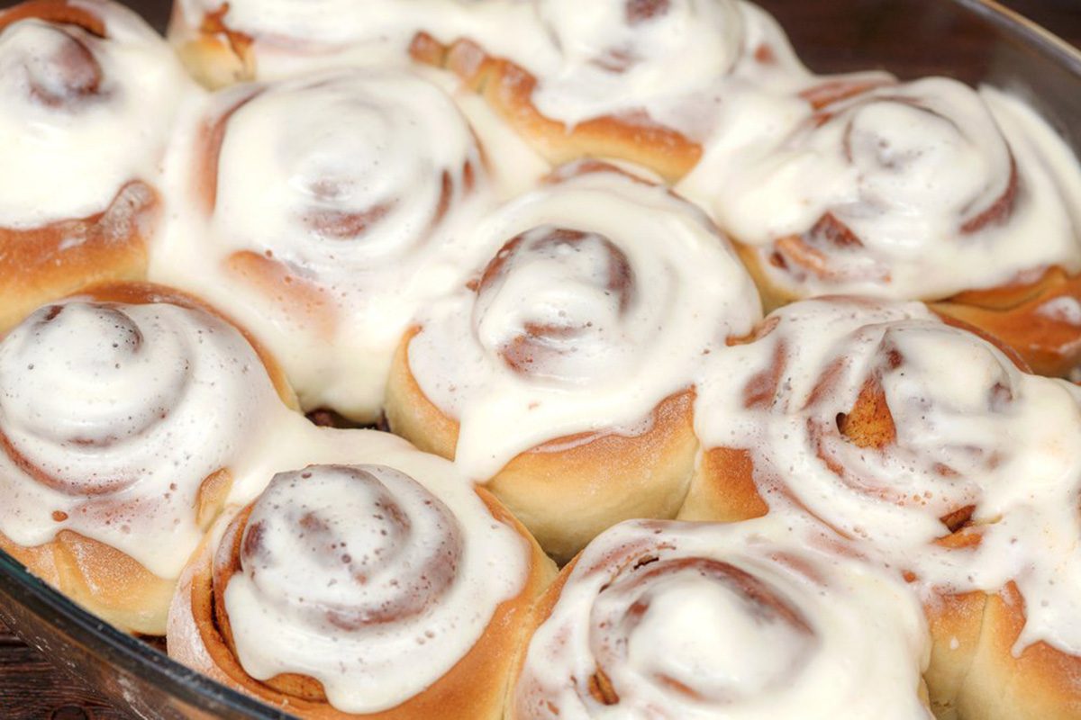 The Secret Ingredient That Makes Cinnabon’s Cinnamon Rolls So Delicious