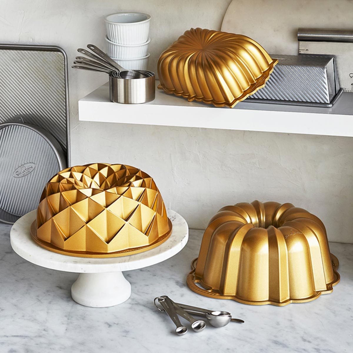 Explore Top Milestone Anniversary Gift Ideas: Traditional to Modern, Year by Year