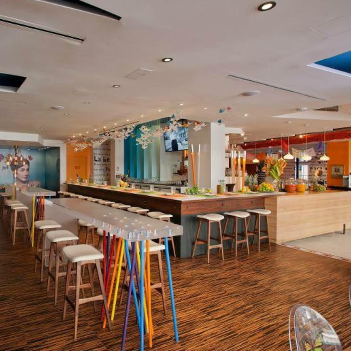 Oyamel Cocina Mexicana dining room