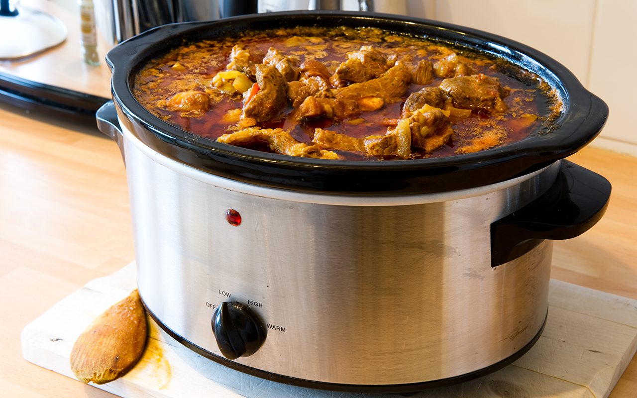 Find the Slow Cooker Size That’s Best for You