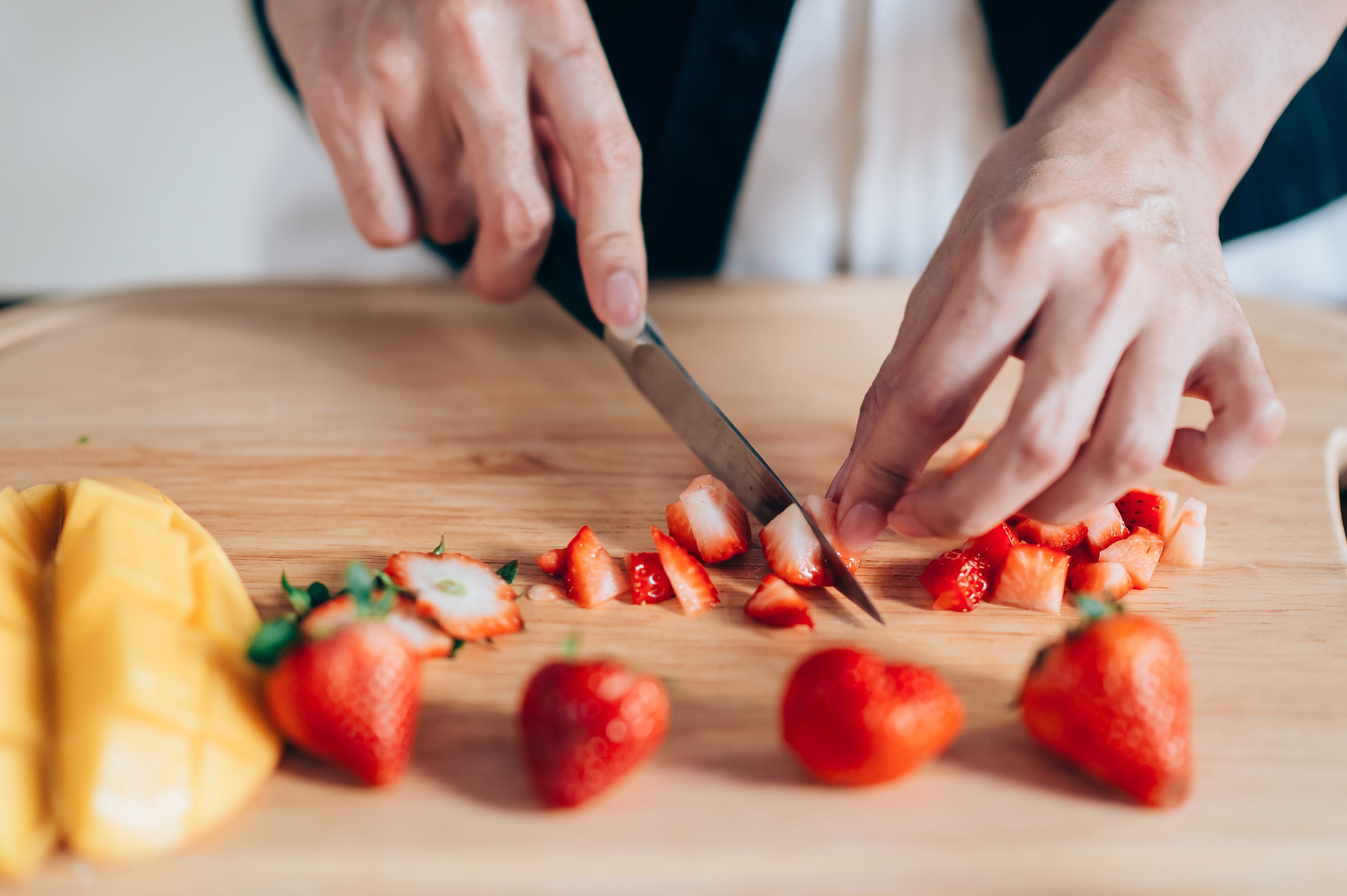 Here’s Why You Shouldn’t Cut the Ends off Strawberries