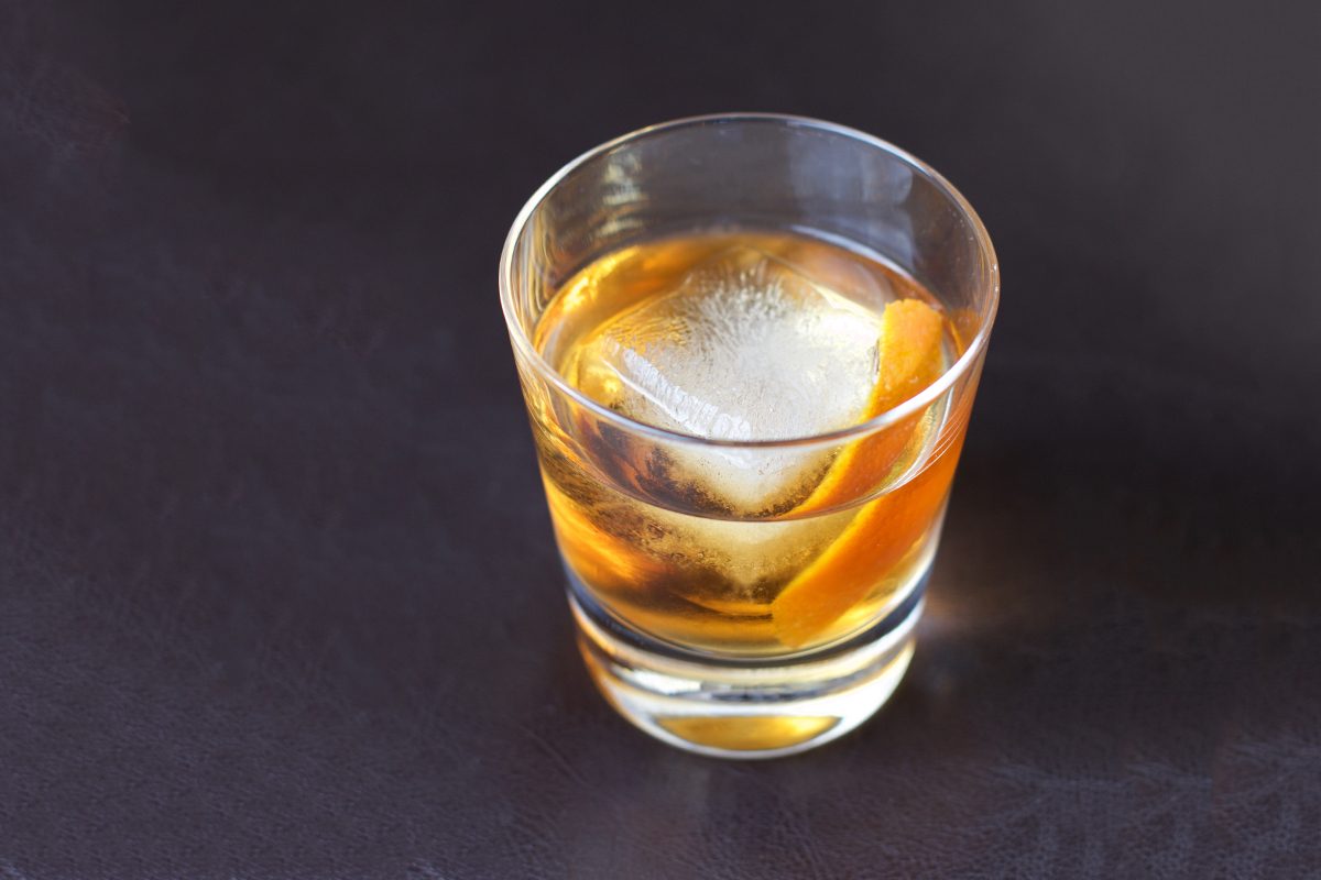 How to Make a Godfather Cocktail