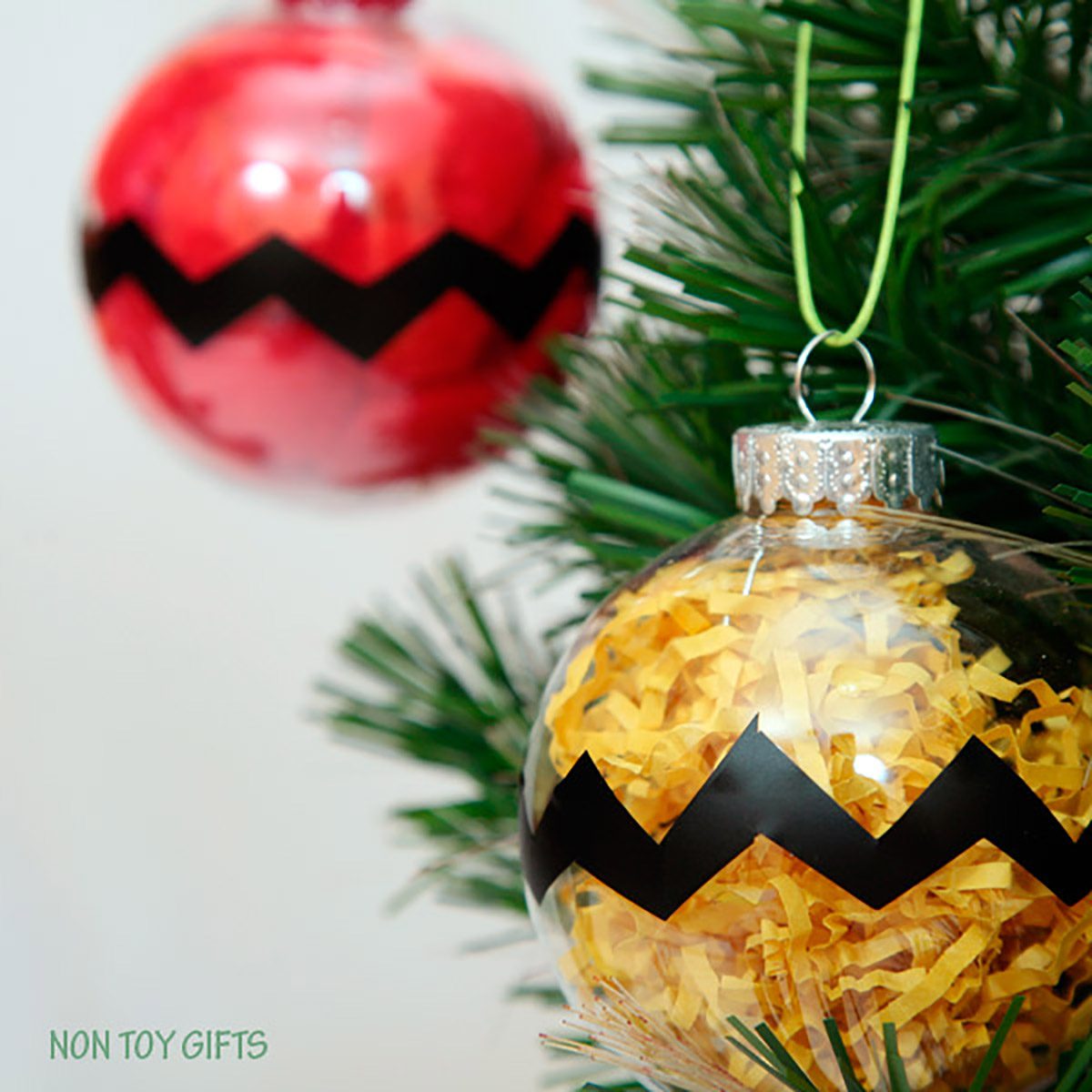 Charlie Brown Christmas Party, Non-Toy Gifts ornament craft