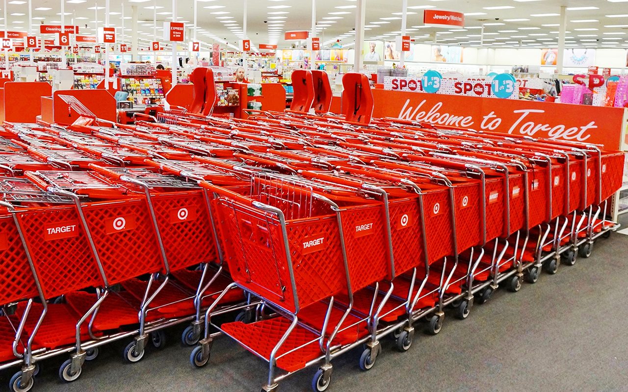 Here’s Why Shopping Carts Are Getting Bigger and Bigger