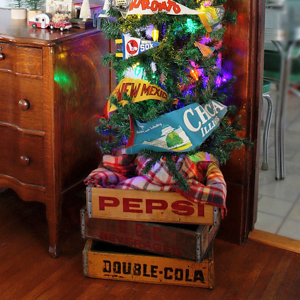 wood crates tree skirt