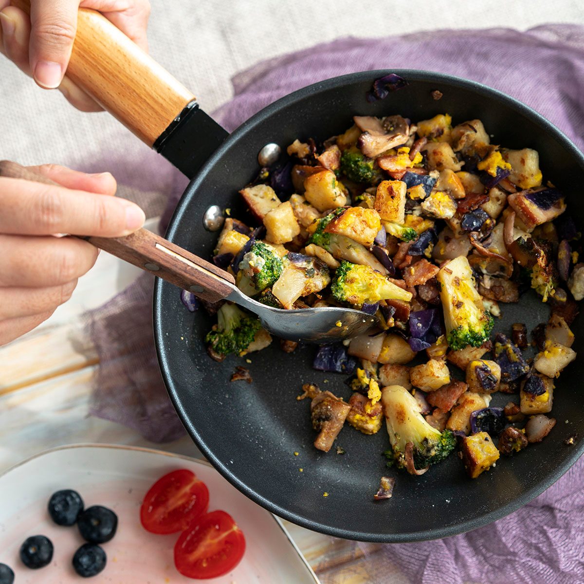 homemade breakfast: fried crouton, bacon and vegetables