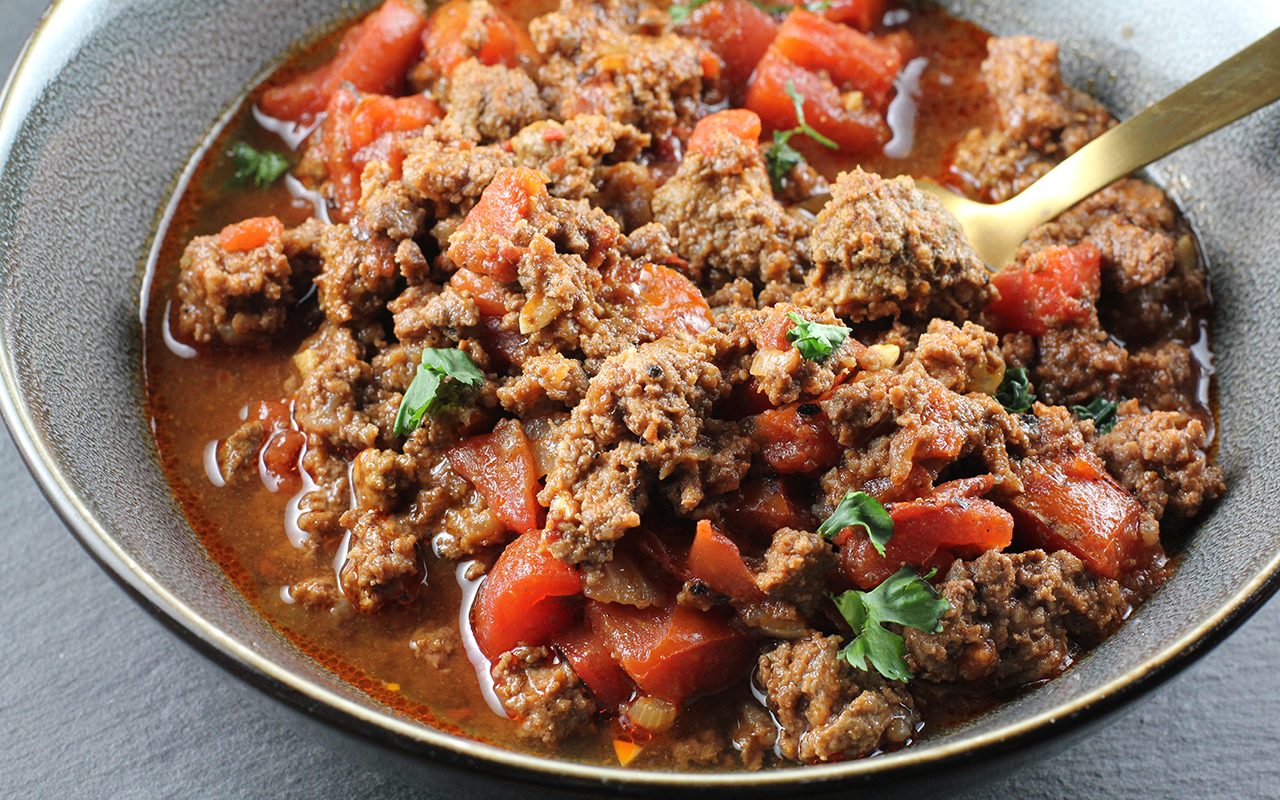 How to Make Low-Carb Keto Chili in a Slow Cooker