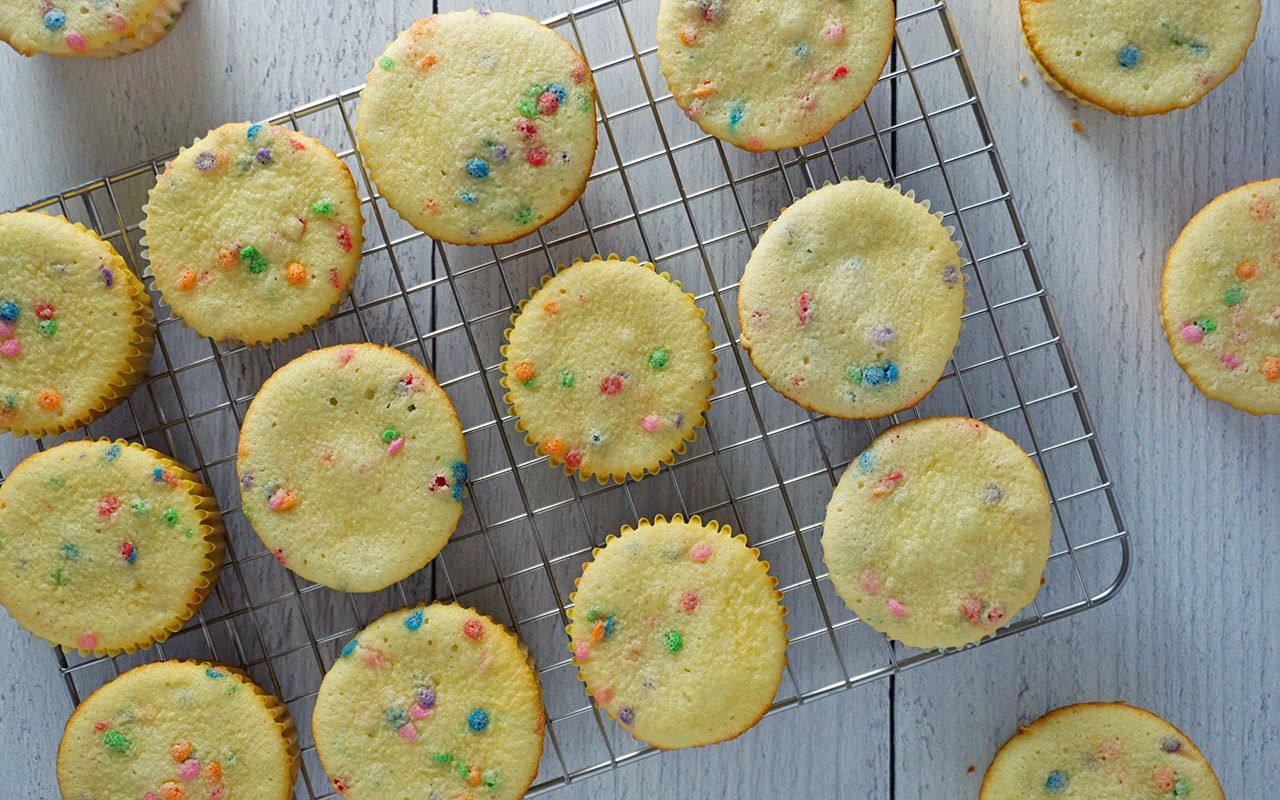 allowing best birthday cupcakes to cool completely