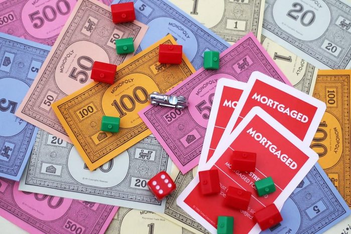 Monopoly games with missing pieces