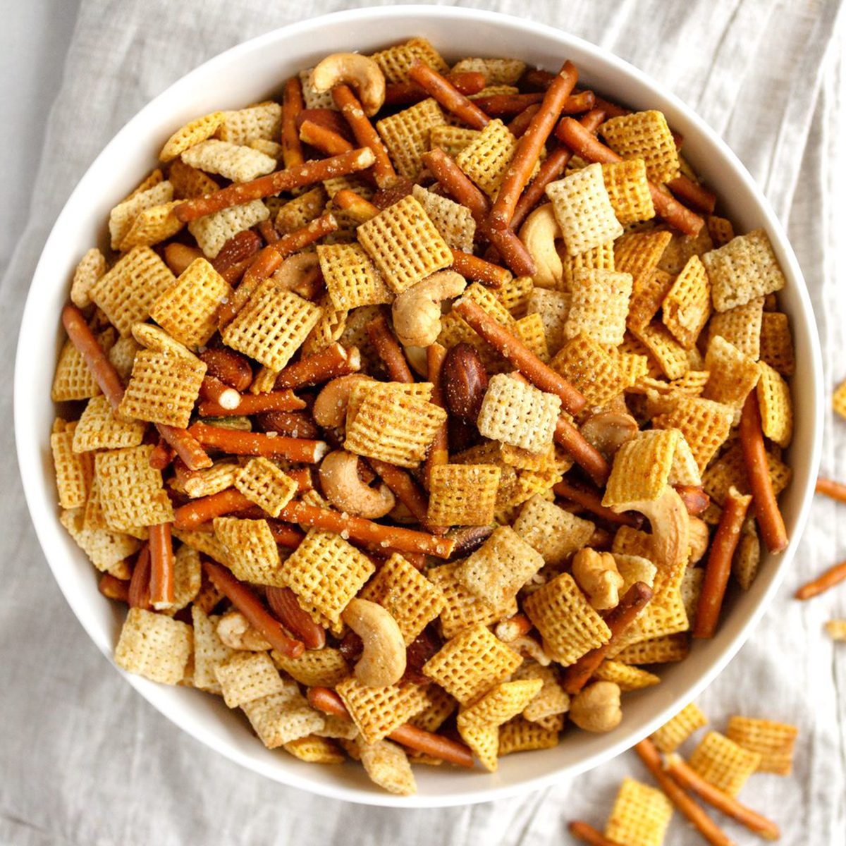Homemade Chex Mix.toh .nancymock 10 Adeditv2