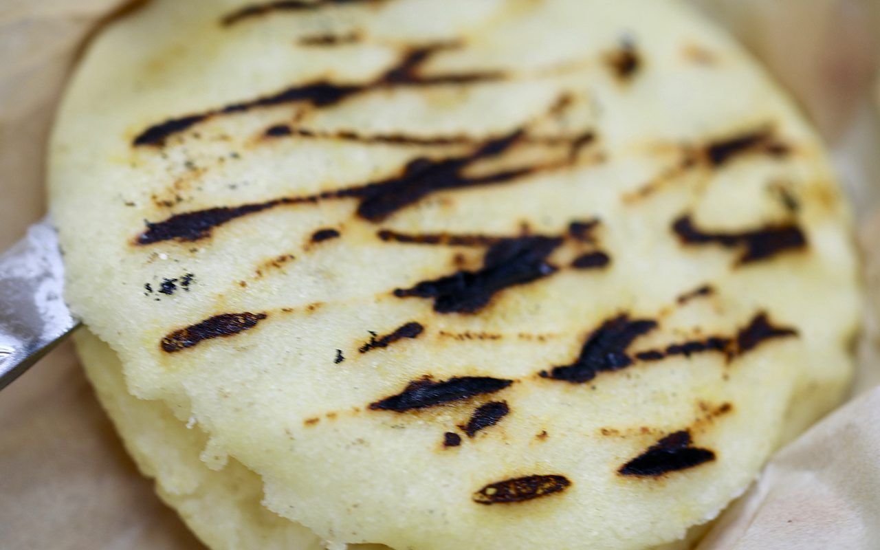 Cut The Arepa how to make arepas