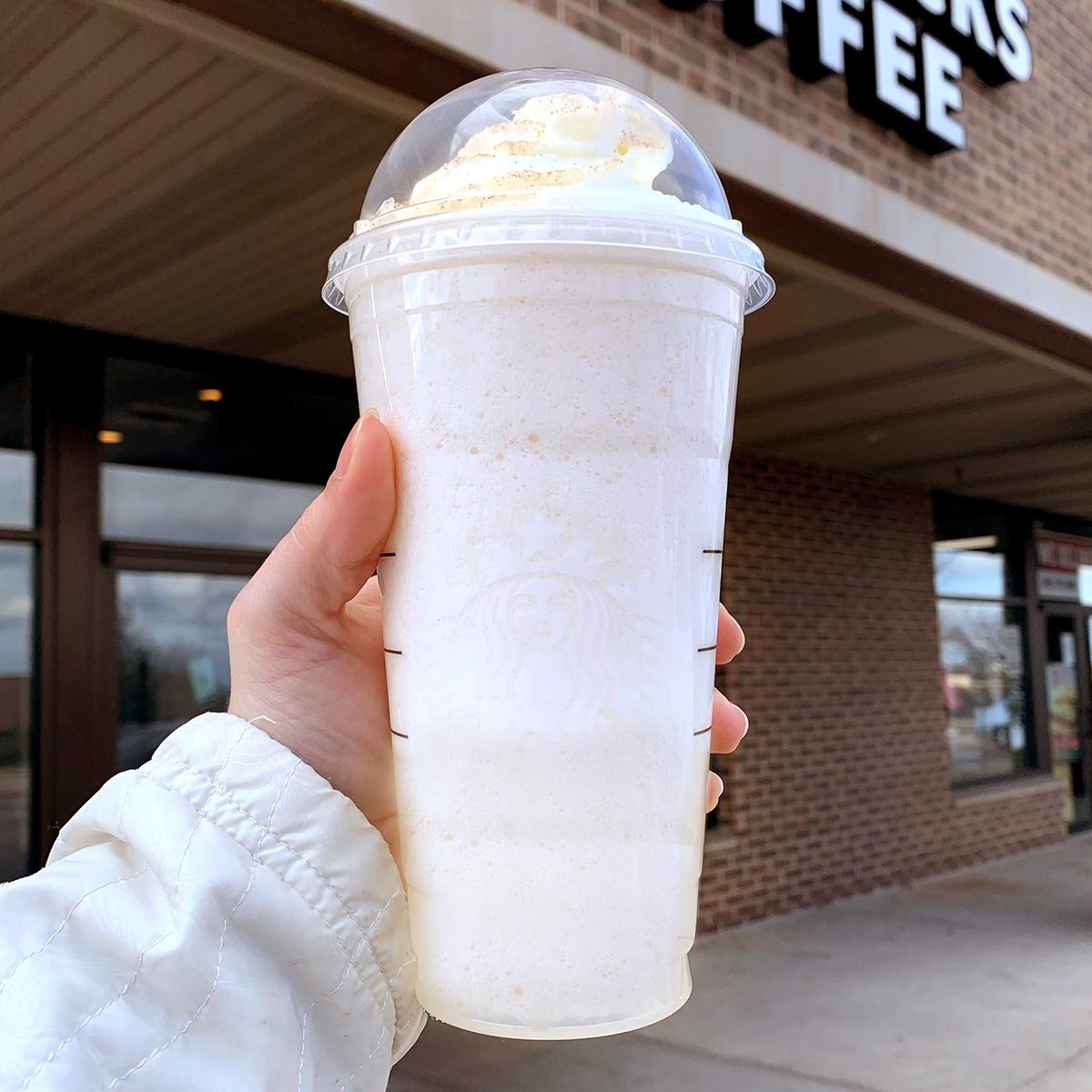 Starbucks Peach Cobbler Frappuccino from the secret menu