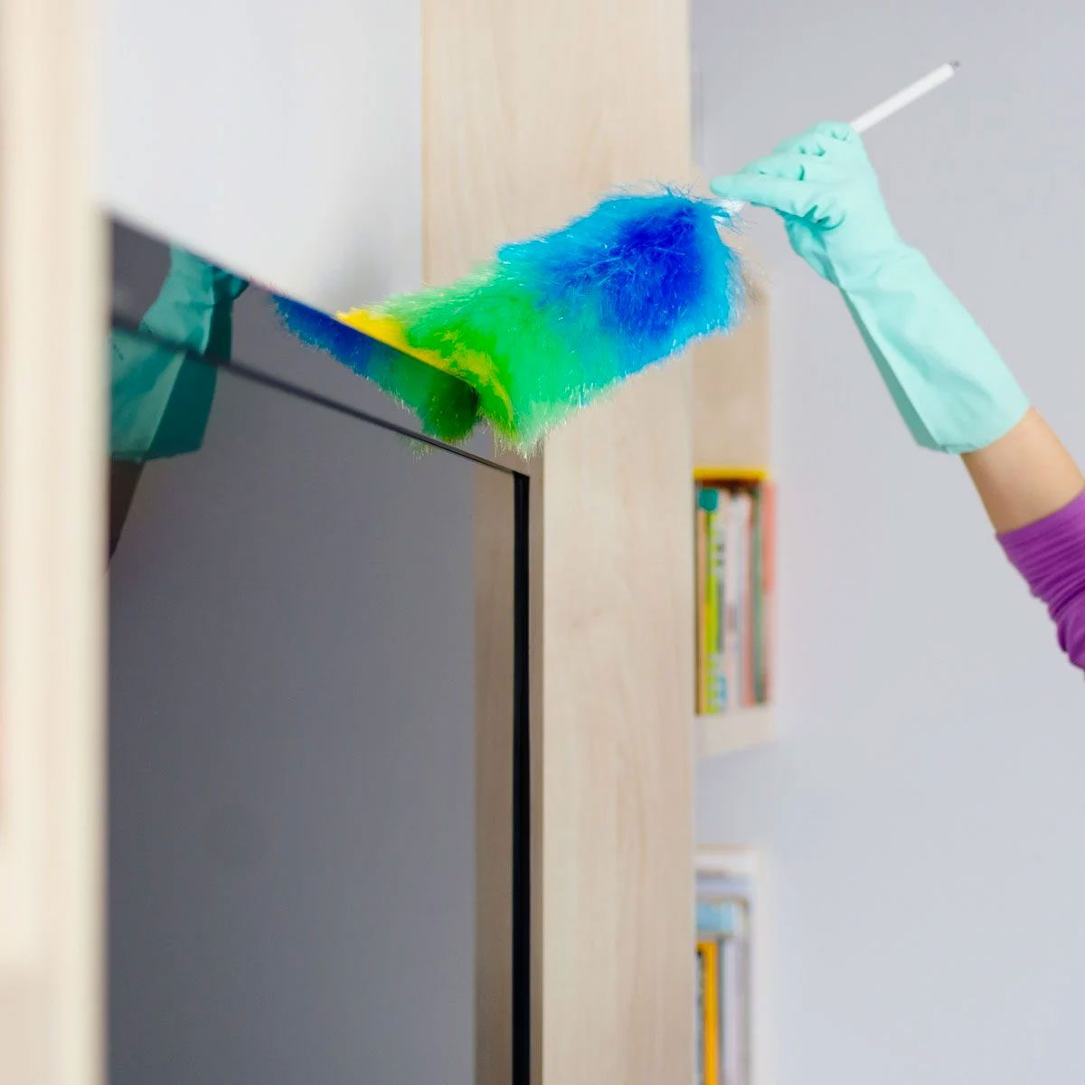 Dusting Tv Gettyimages 950401208