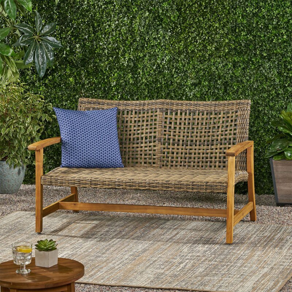 The Best Patio Furniture for Your Backyard