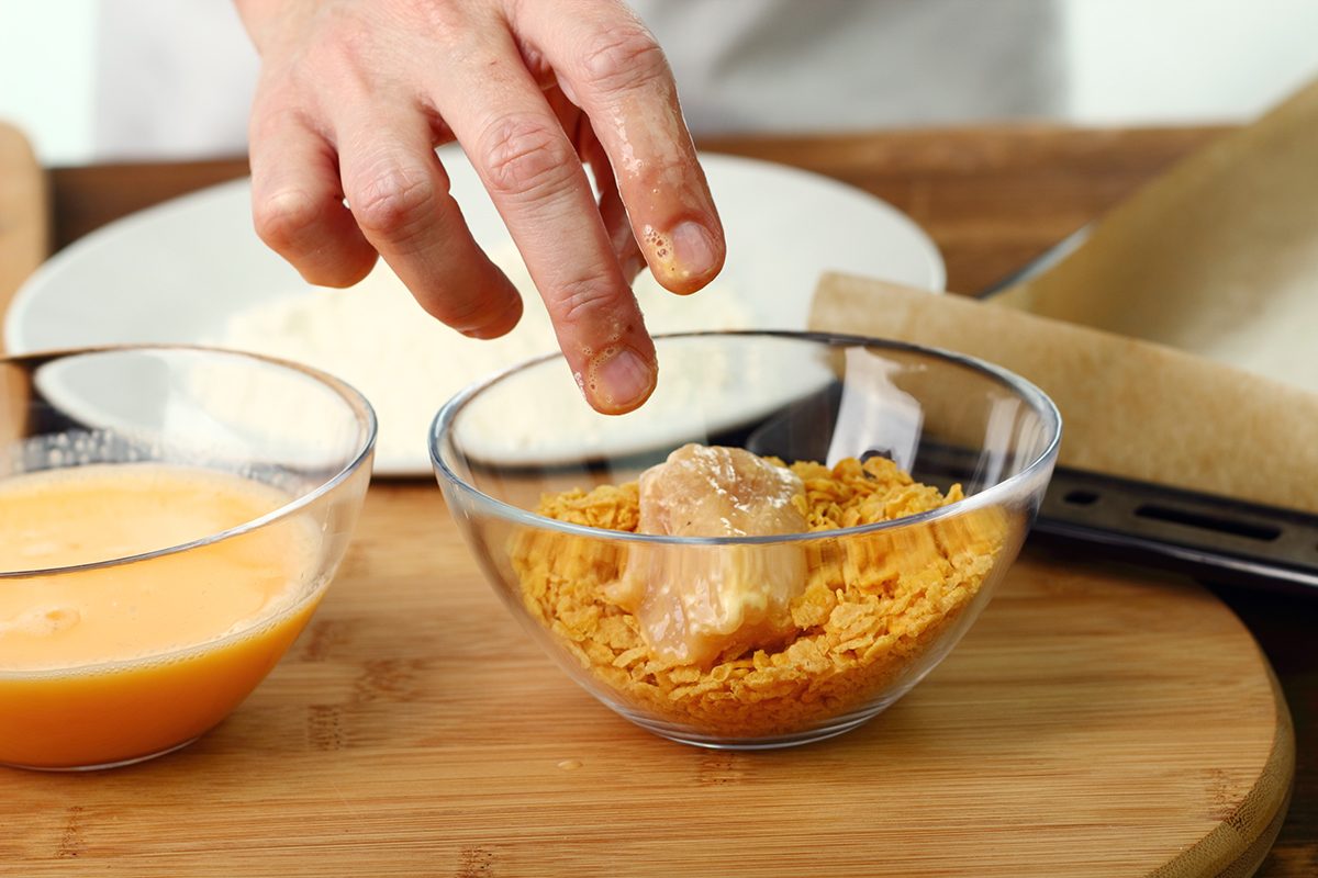 How to Bread Chicken at Home