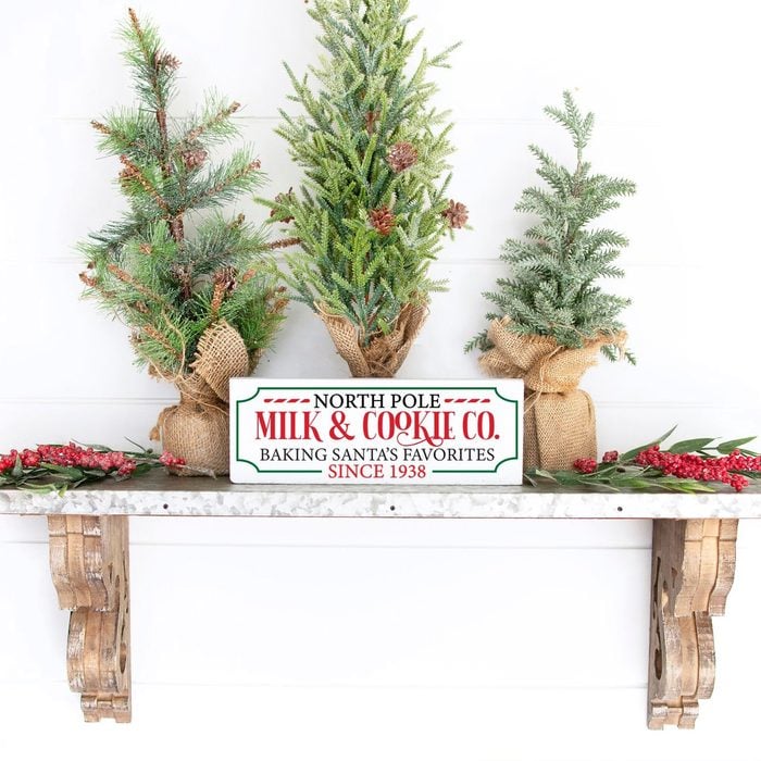North Pole Milk and Cookies Sign