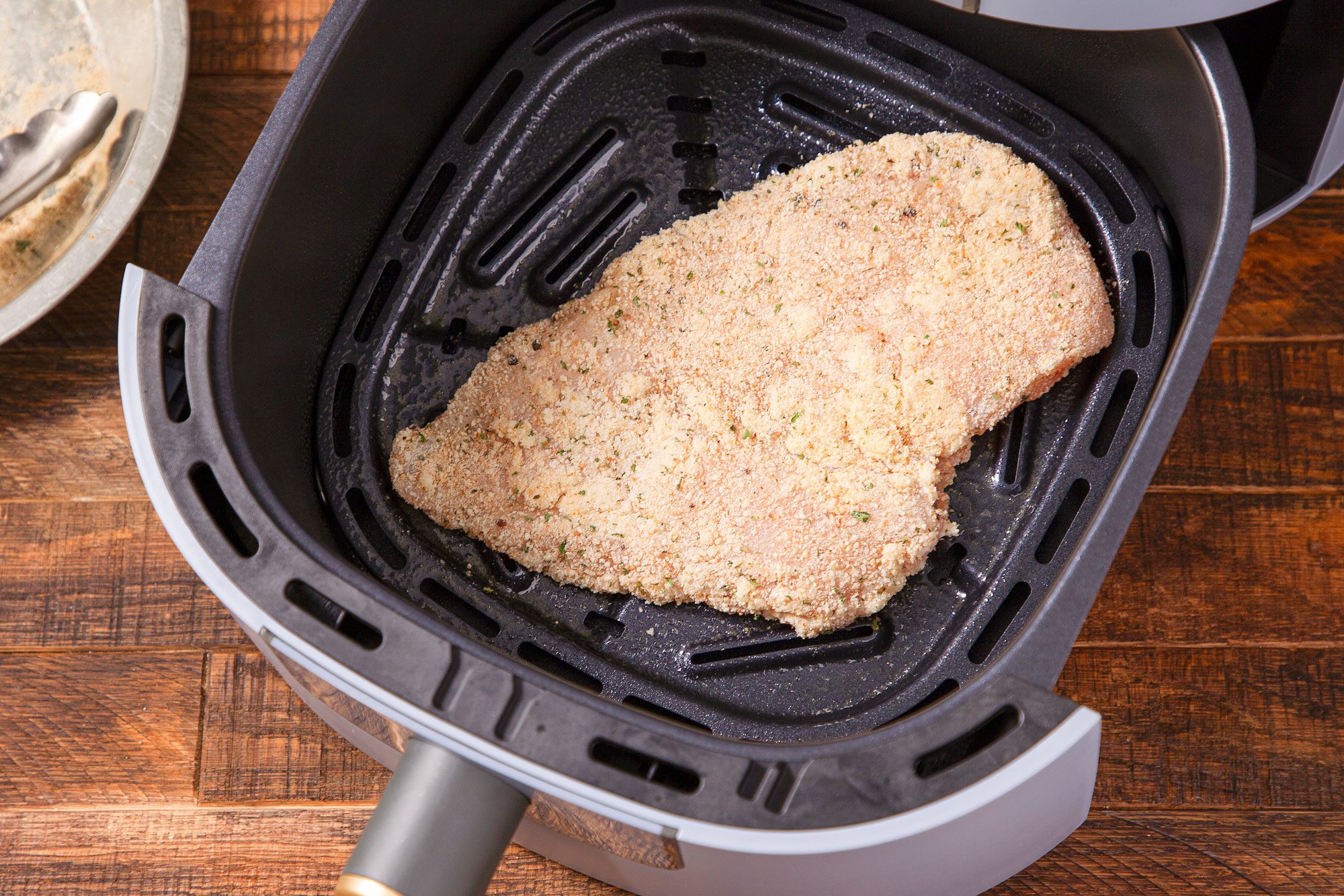 Air Frying Chicken Cutlet in Air Fryer