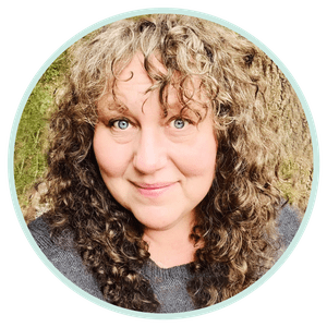 Lesley Balla Headshot Ud