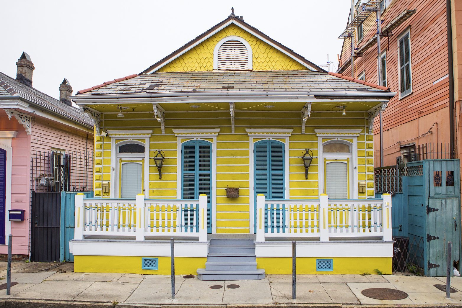 If You See a House with Two Front Doors, This Is What It Means