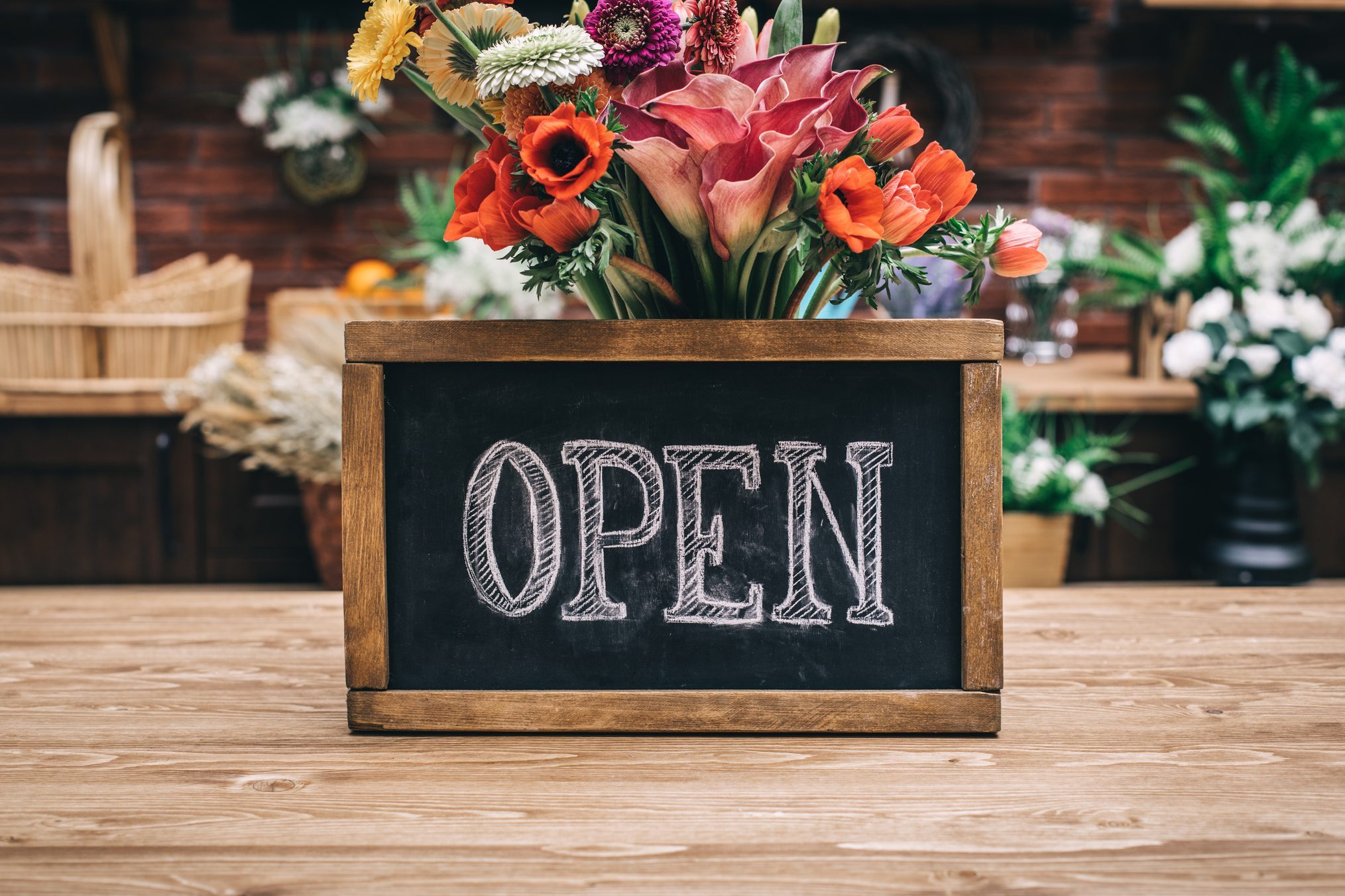 23 Stores Open on Easter Sunday in 2025 (and 8 That Will Be Closed)