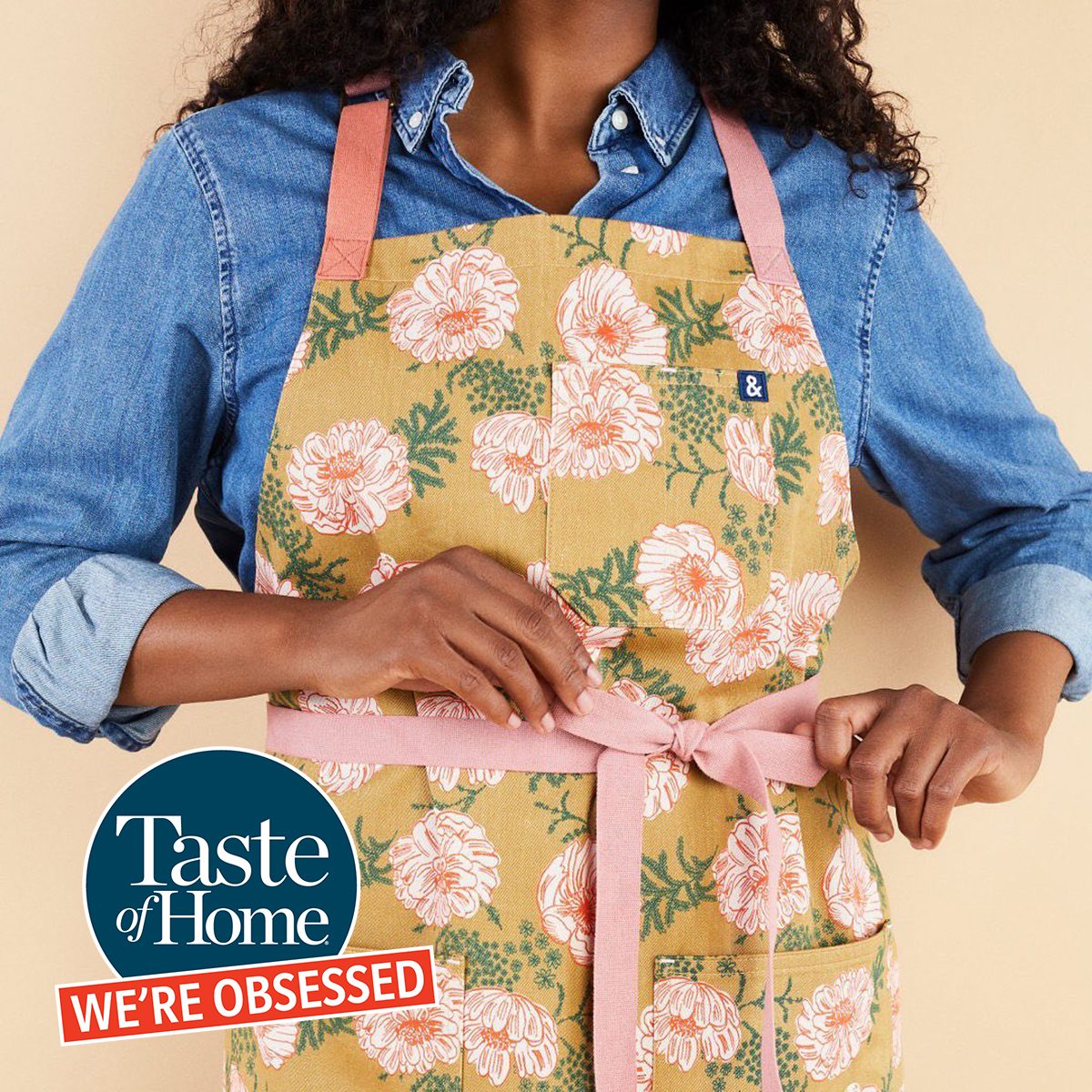 We’re OBSESSED with This Fancy Apron