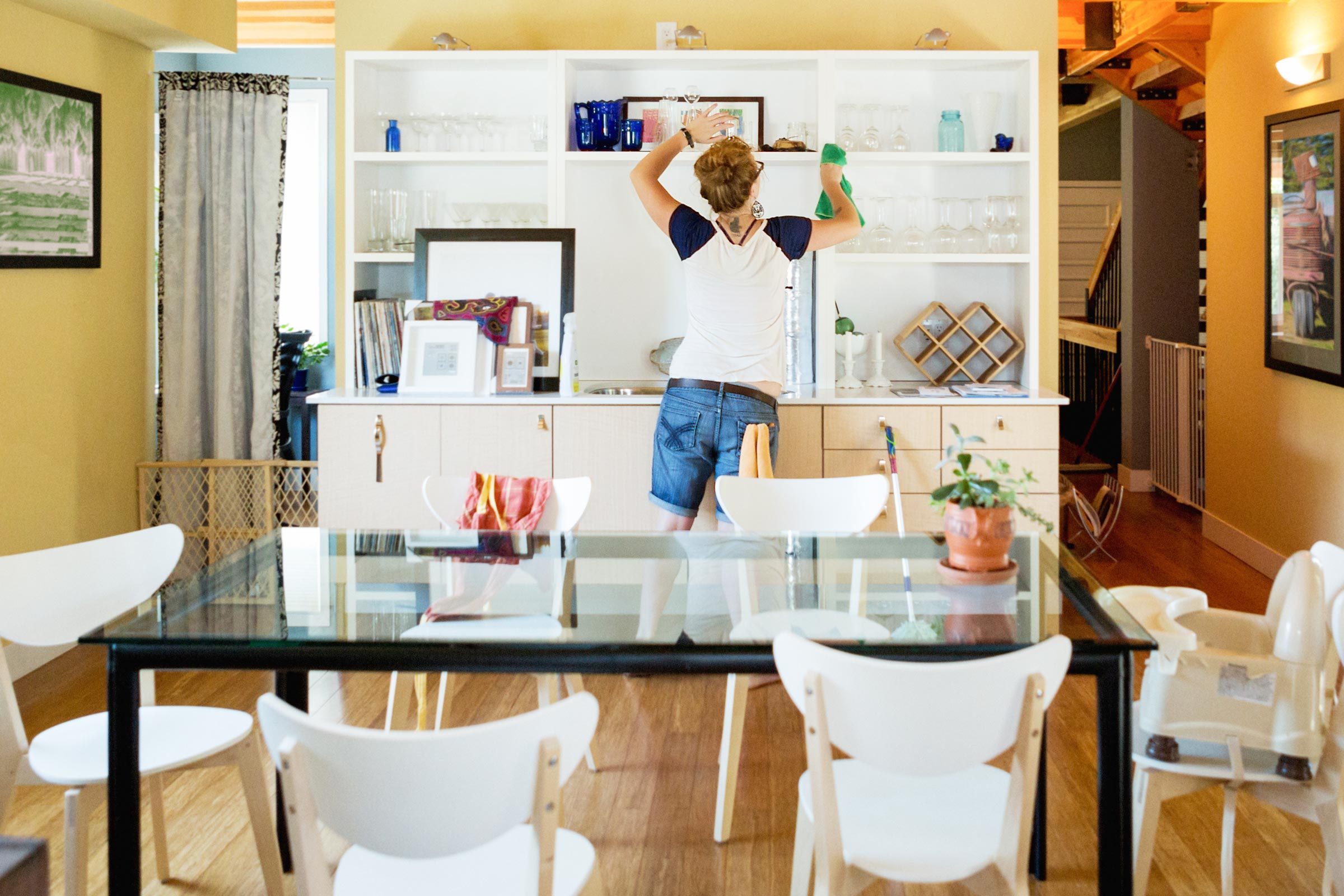 How to Clean Your Dining Room, Step by Step