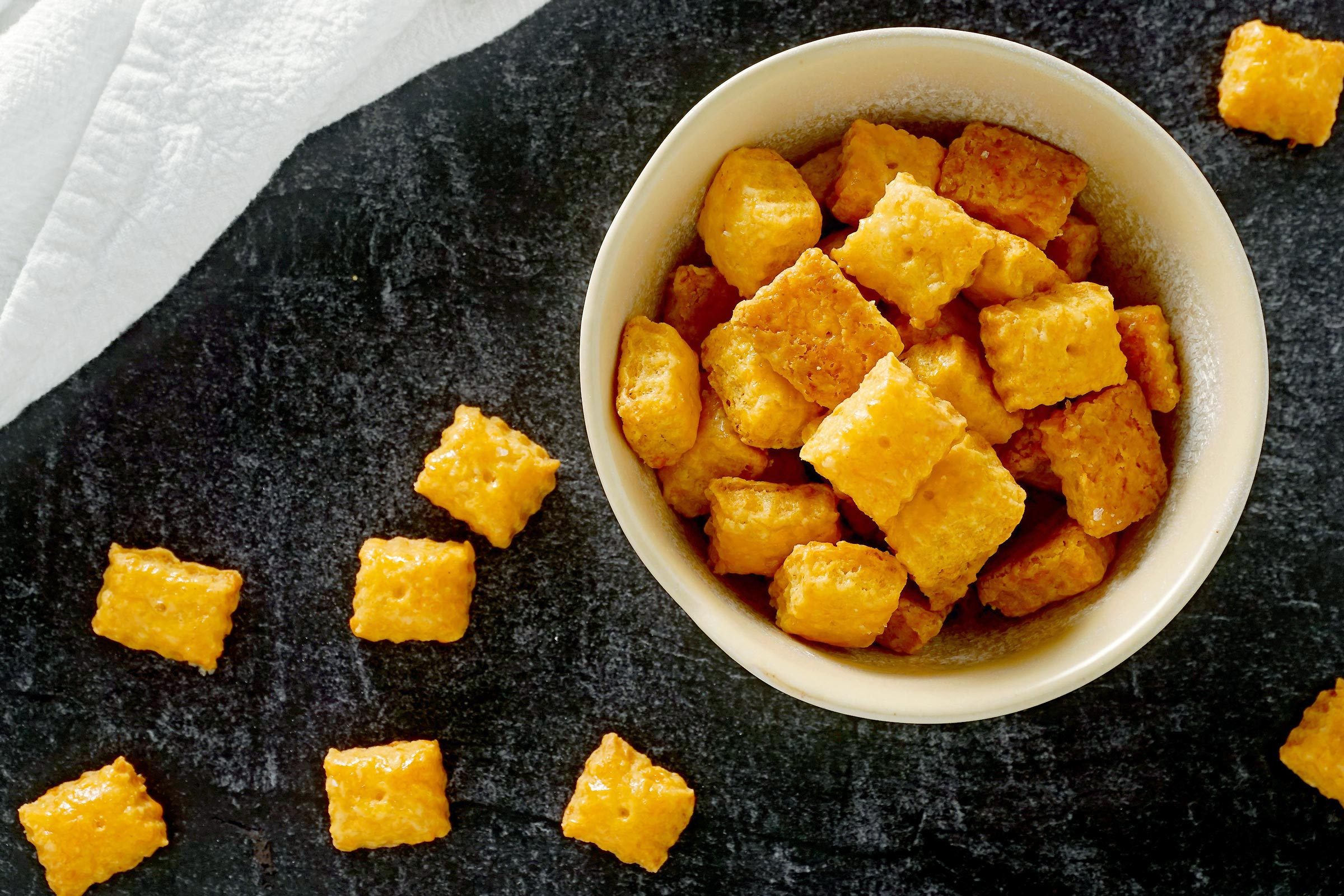 How to Make Homemade Cheez-Its