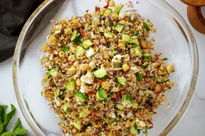 Jennifer Aniston Salad 042222 Toh 09 Lauren Habermehl