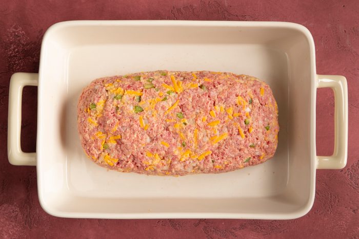 shape meatloaf and shape in pan for copycat meatloaf